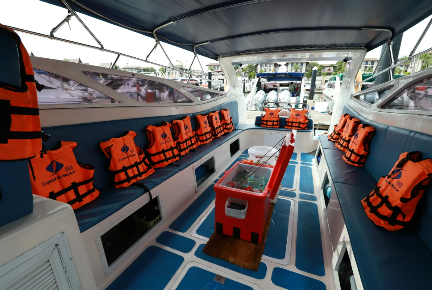 2 Engine Private Charter – Phi Phi Island