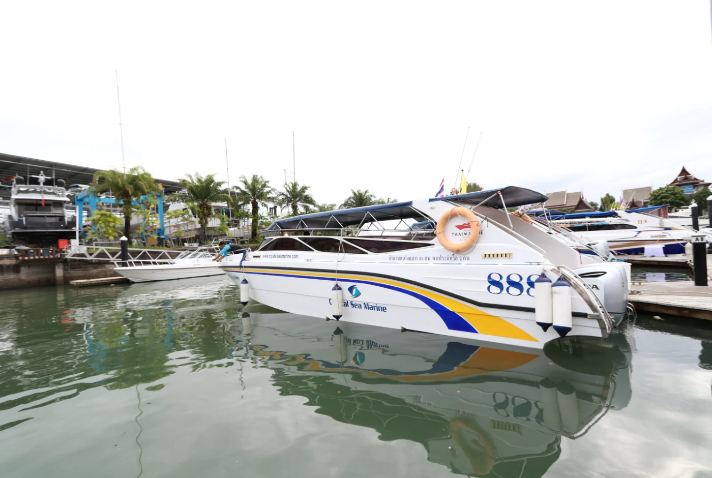 2 Engine Private Charter – Phi Phi Island